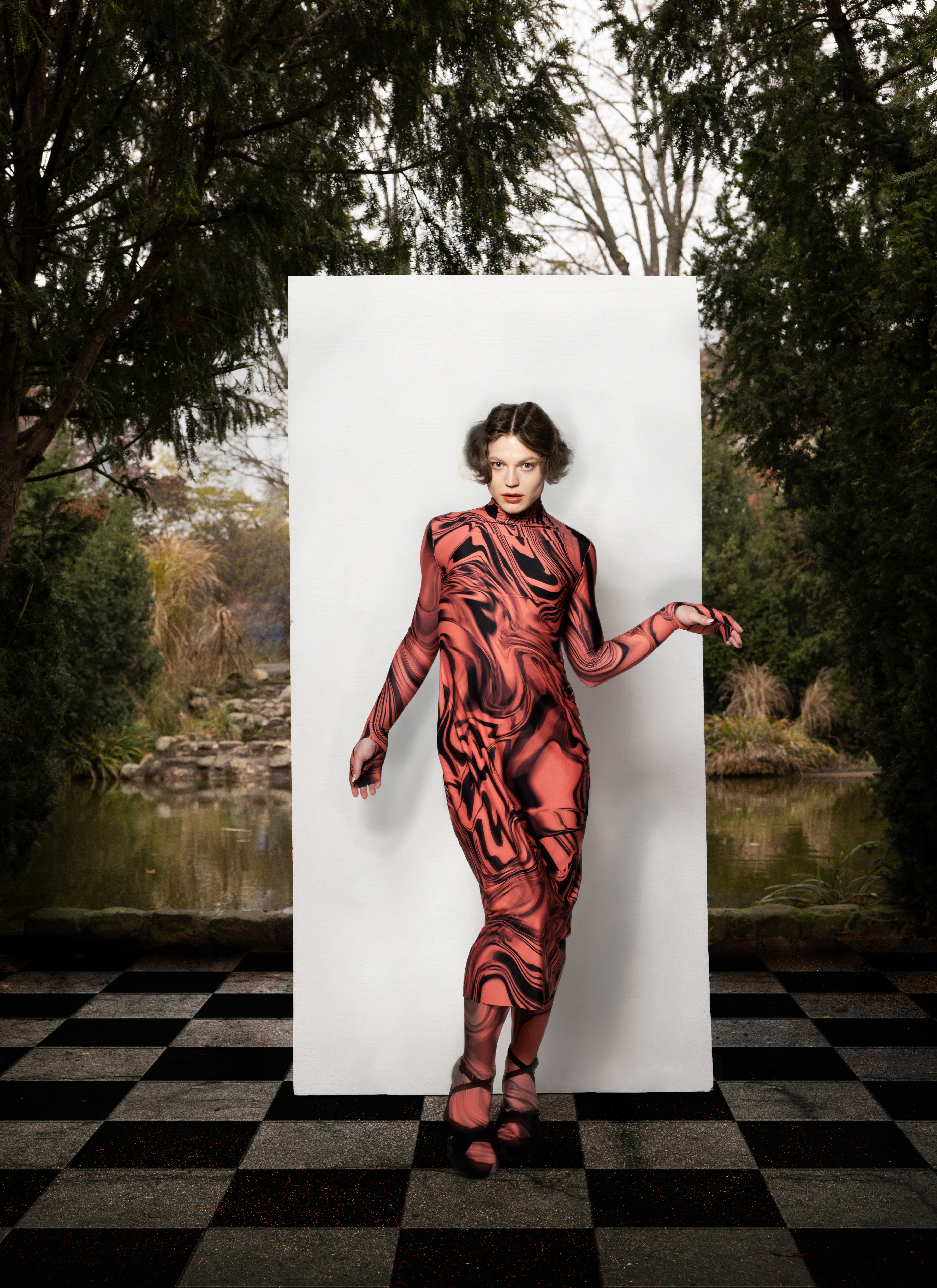 Modedesignerin JENNIFER MILLEDER, Kollektion Rabbits and Roses 2023 (c) Elsa Okazaki